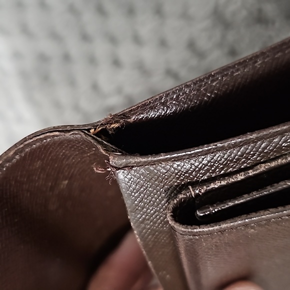 LOUIS VUITTON VINTAGE DAMIER EBENE PORTE TRESOR CANVAS WALLET - Picture 7 of 15